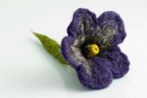 Felt Brooch Purple Flower by Ertisun