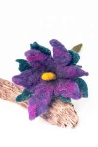 Felt Brooch Purple Green Flower by Ertisun