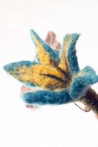 Felt Brooch Teal Flower by Ertisun 5