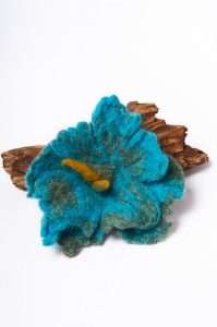 Handmade Brooches Felt Flowers by Ertisun Ireland 96